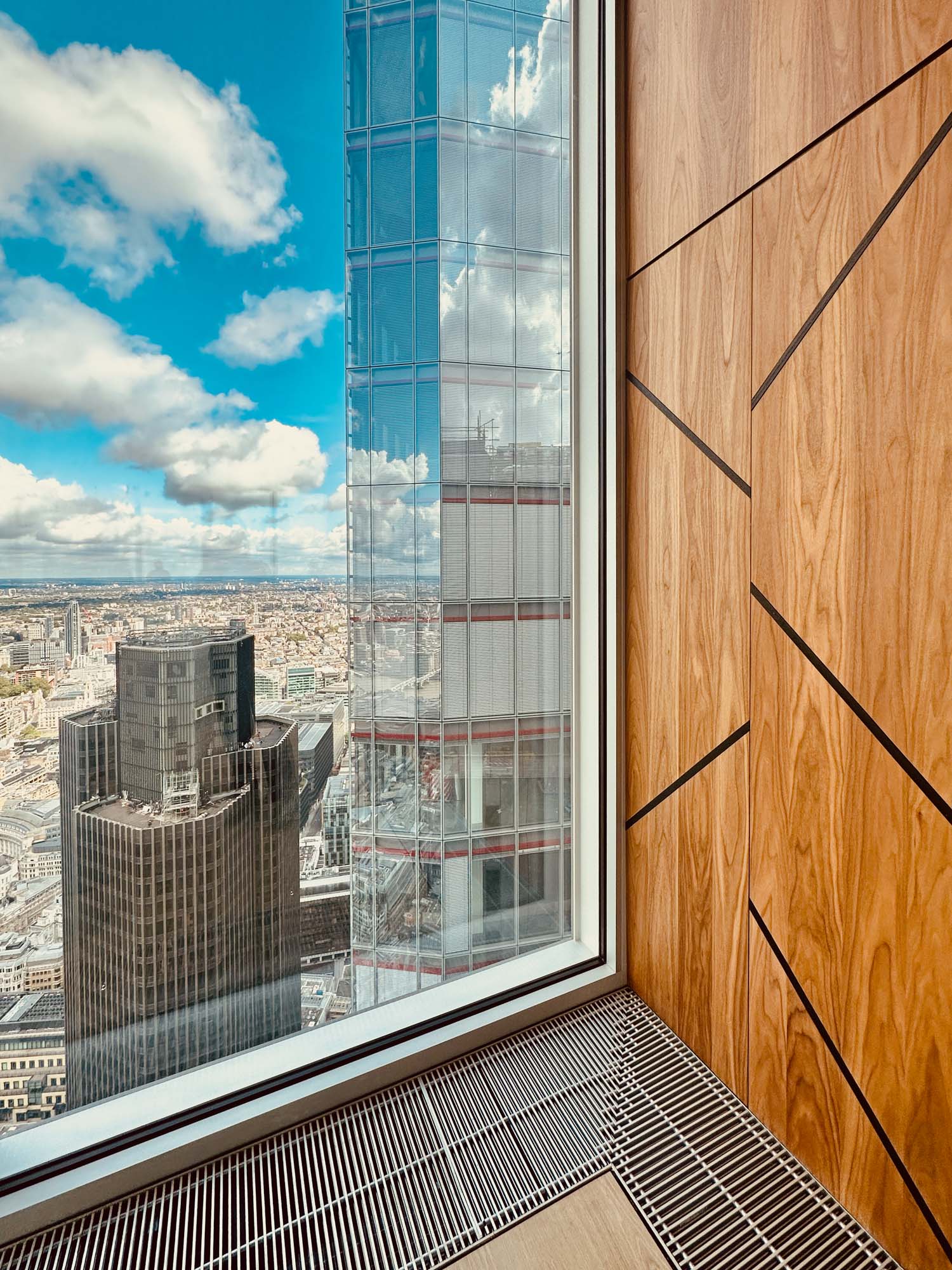 The Lookout public viewing gallery opens at 8 Bishopsgate