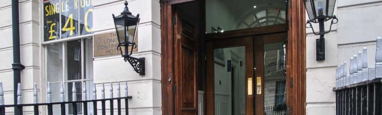 Entrance to 88 Gloucester Place 