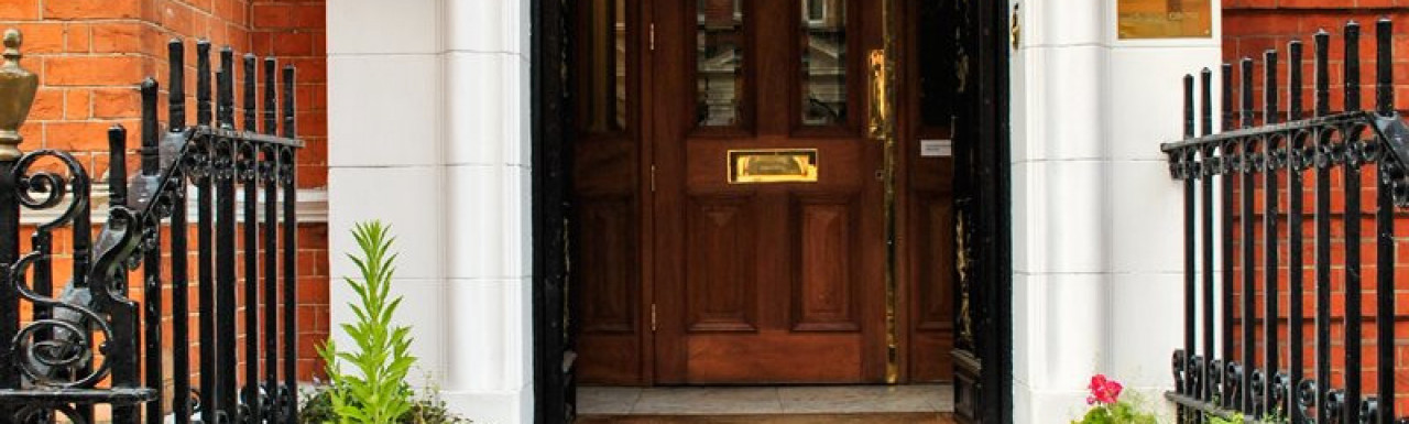 Entrance to Brigham Young University London Centre at 27 Palace Court in Bayswater, London W2.
