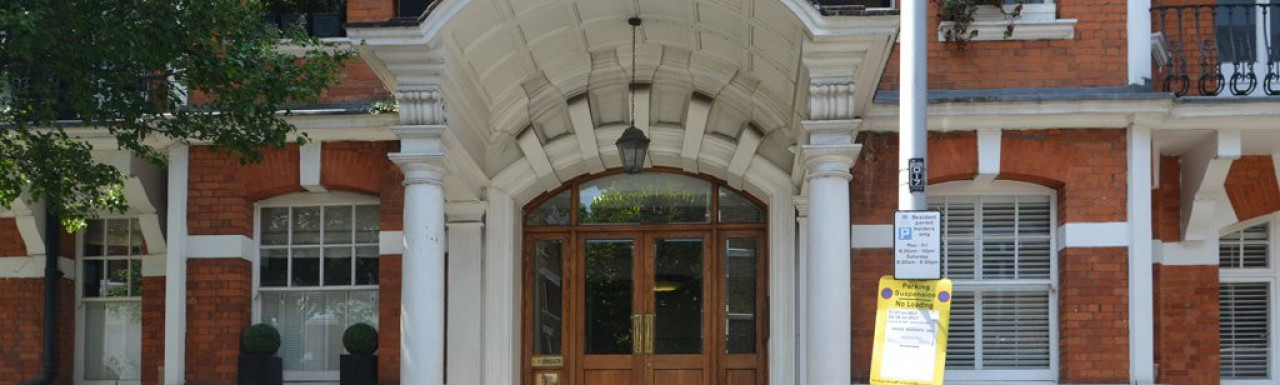 Entrance to 29-42 Drayton Court in Drayton Gardens, London SW10.