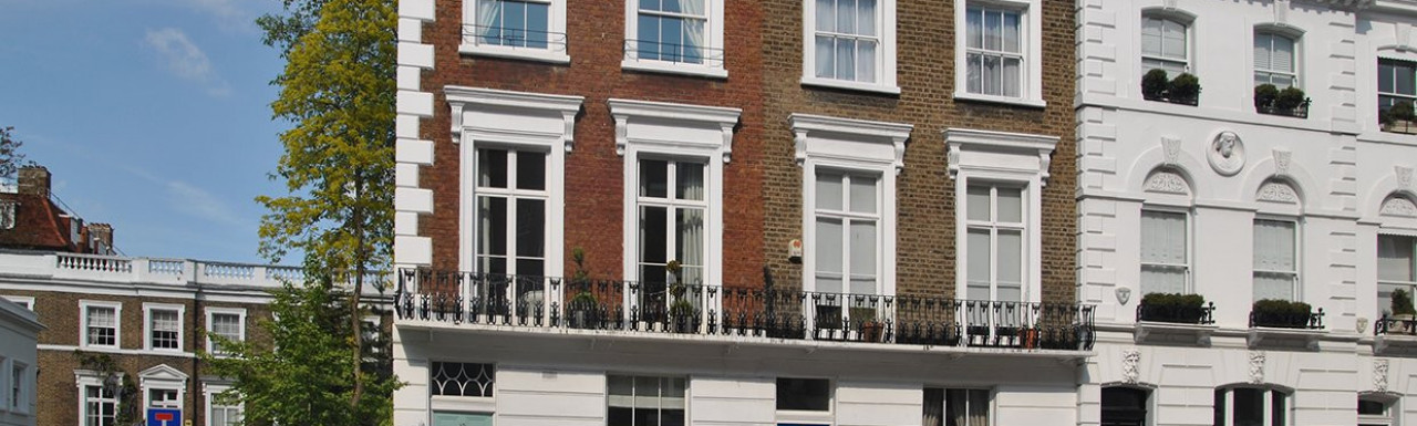 13 Oakley Street terraced house in Chelsea, London SW3.