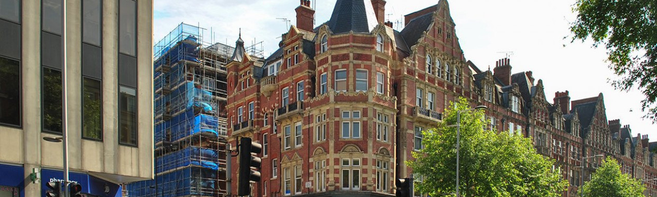 129 Kensington High Street building in London W8.