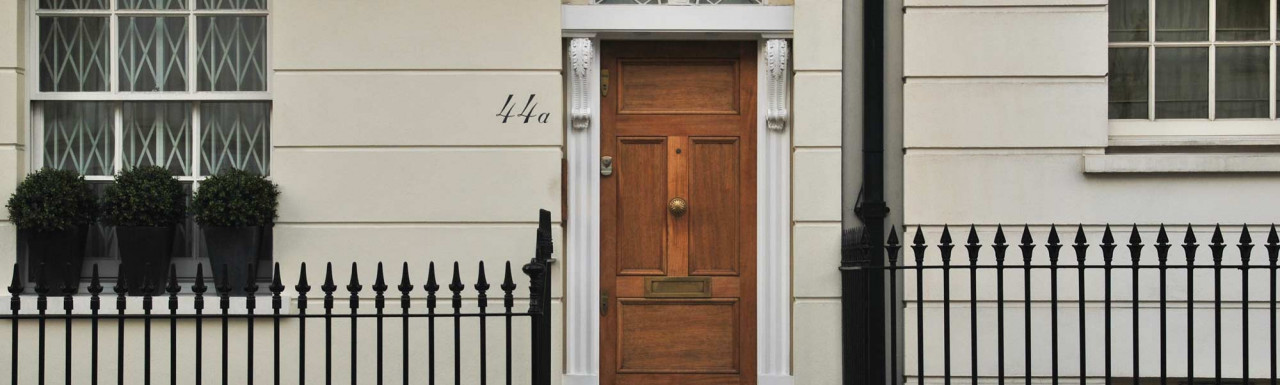 Entrance to 44a Montpelier Square.
