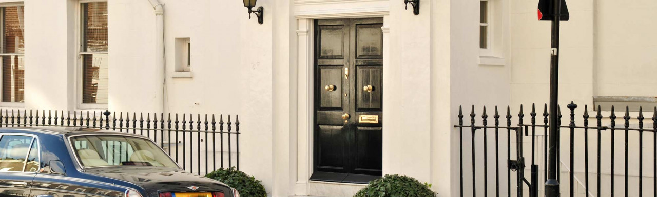 Entrance to 8 Montpelier Square house.