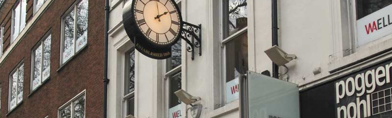 Estate agent WA Ellis' offices at 174 Brompton Road in London SW3. 
