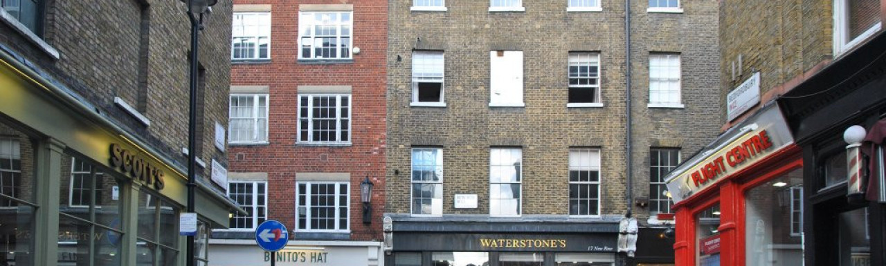 Waterstones at 25 New Row in 2014