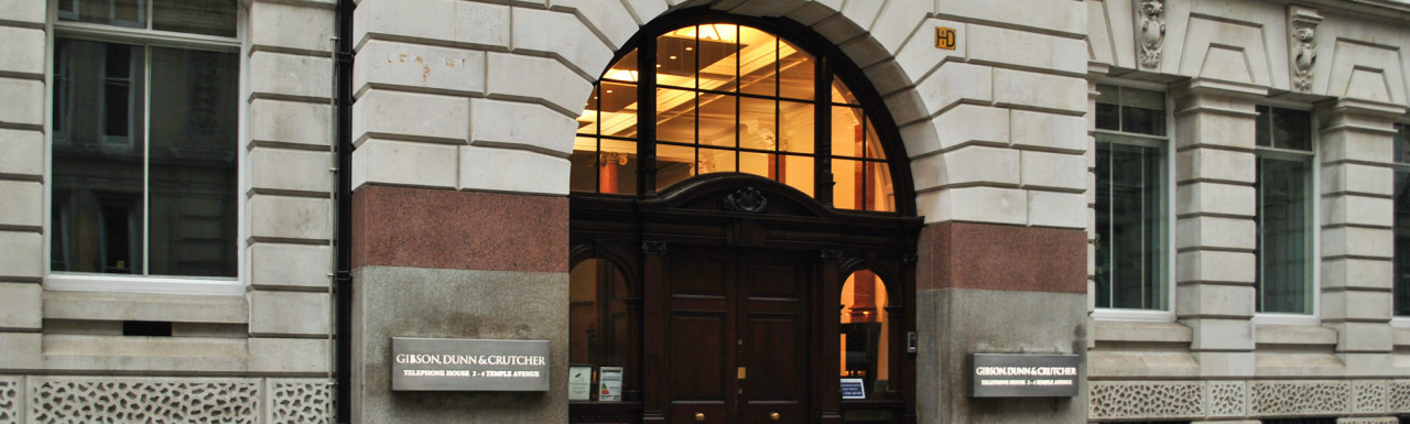 Entrance to Gibson, Dunn & Crutcher offices at Telephone House 