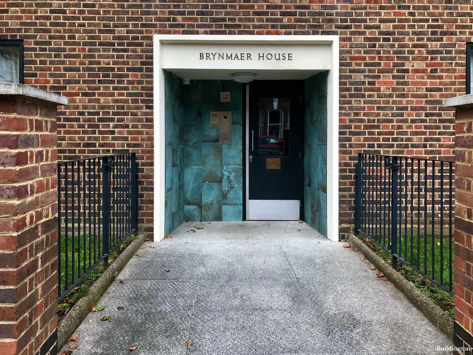 Entrance to Brynmaer House on Brynmaer Road.