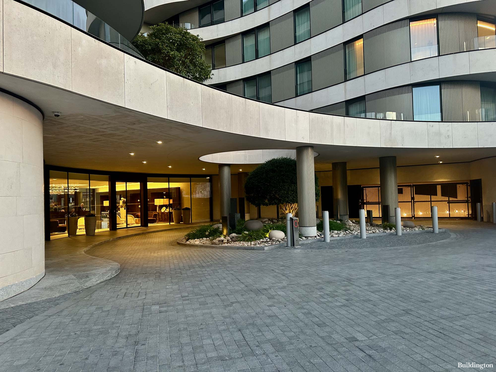 The Riverwalk driveway off Millbank leading up to the main entrance of the building.