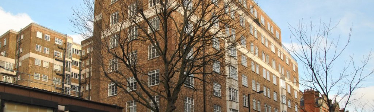 Fursecroft apartment building, George Street elevation.