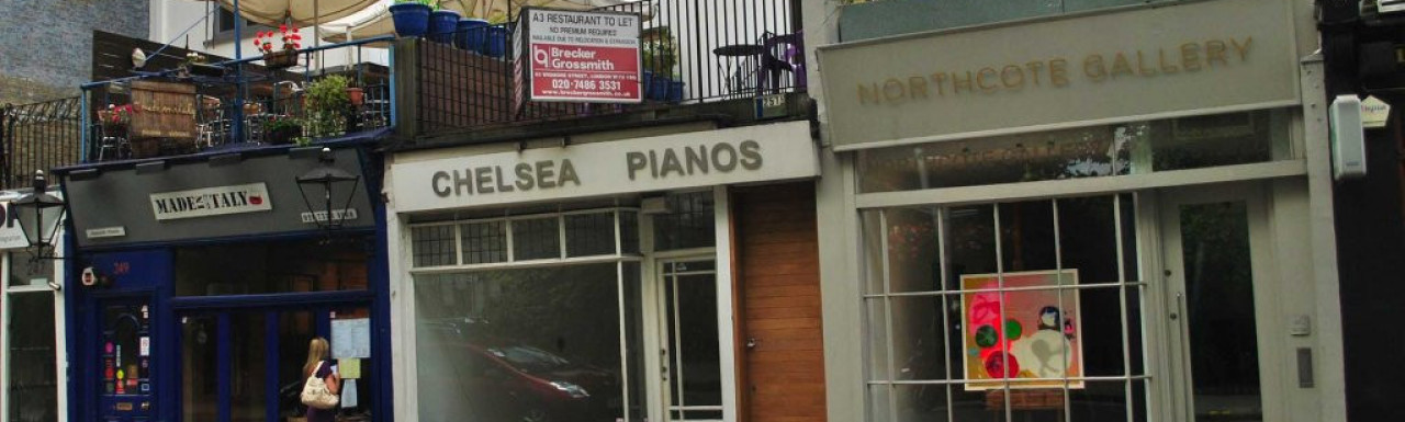 Chelsea Pianos at 251 King's Road in 2011.