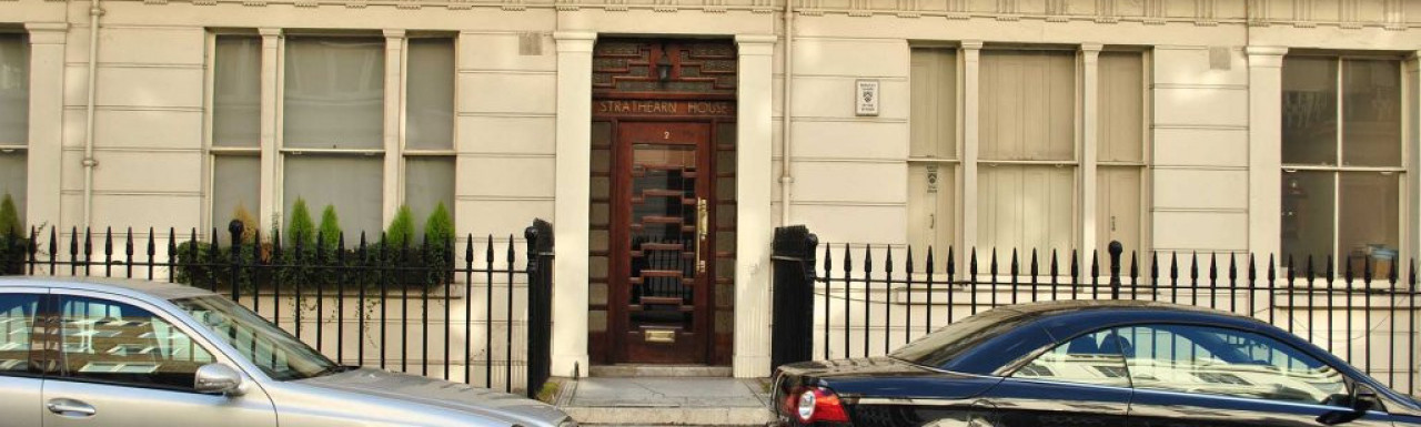 Entrance to Strathearn House on Strathearn Place.